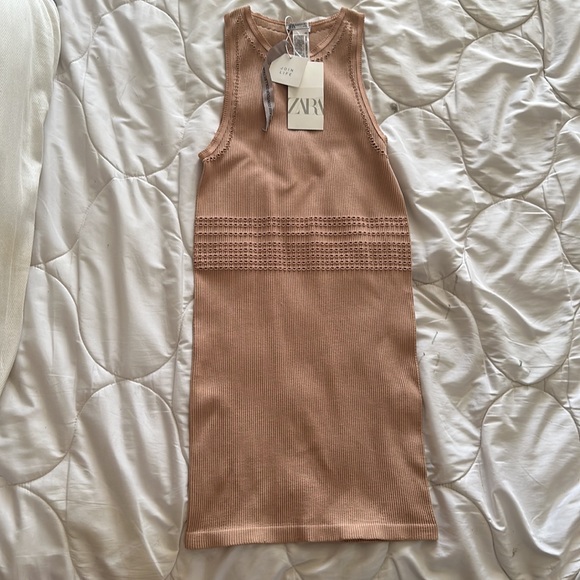 XS-S  Zara drees - Picture 2 of 4